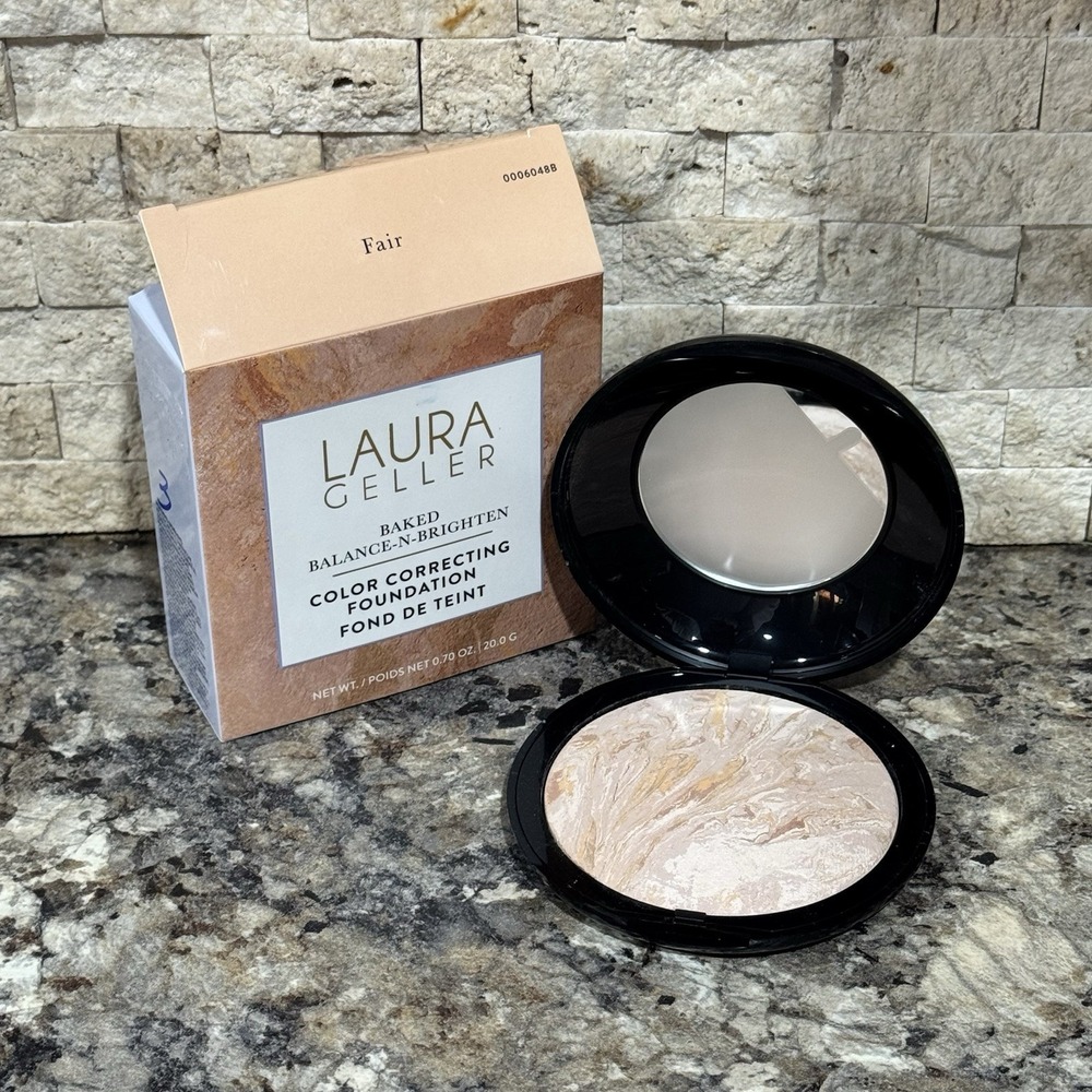 Laura Geller Baked Balance-n-Brighten Color Correcting Foundation -Fair - 0.70oz